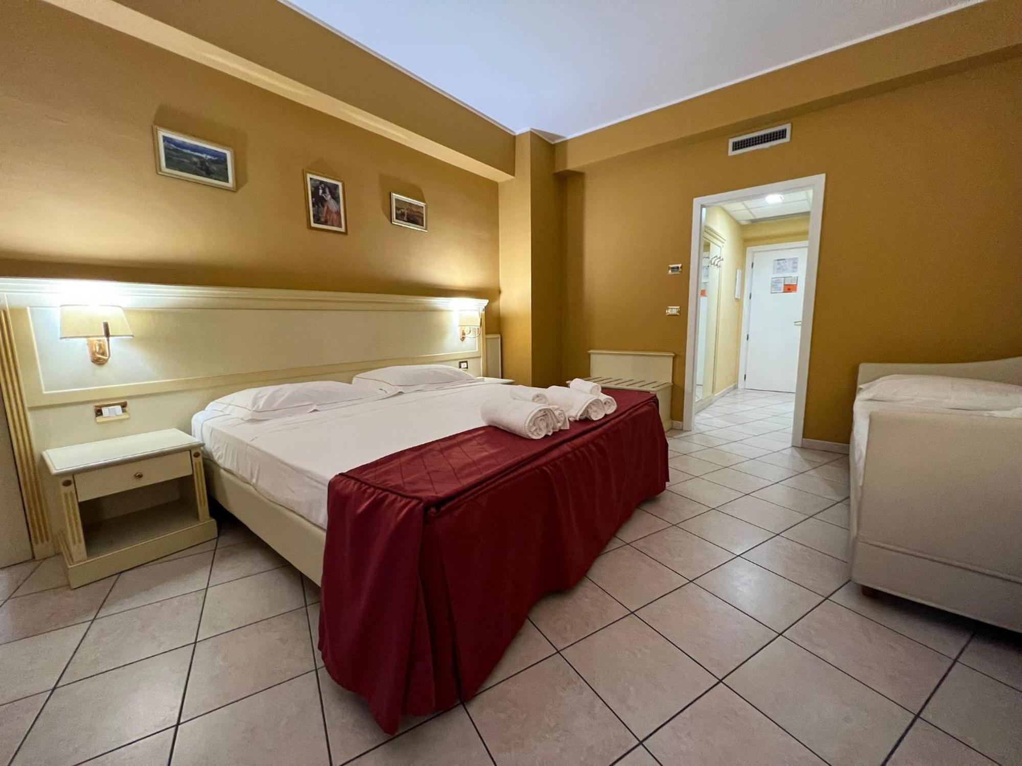 Hotel San Michele Milazzo Exterior foto